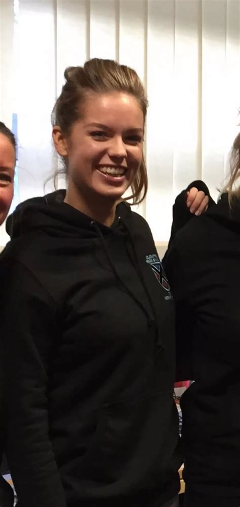 Boy Sorry After Having Sex After Boozy Prom Night With Pe Teacher The Mirror