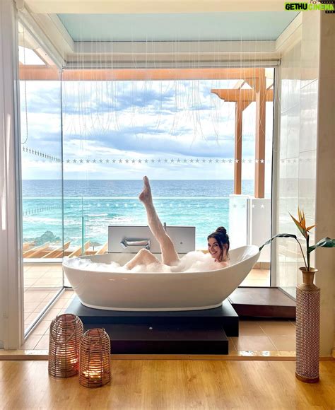 Margaret Clunie Wiki, Biography, Age, Gallery, Spouse and more