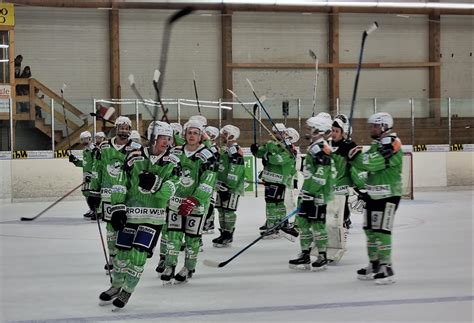 1. Liga "HCPH Light Version" bezwingt St. Moritz | HC Prättigau-Herrschaft