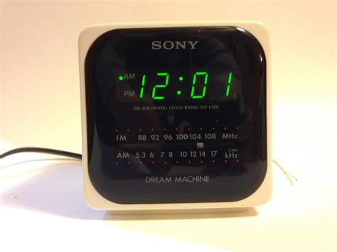 Vintage 1980s Sony Dream Machine Icf C120 Amfm Alarm