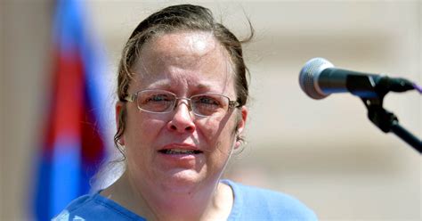 Kentucky Clerk Asks Supreme Court To Intervene In Gay Marriage Case