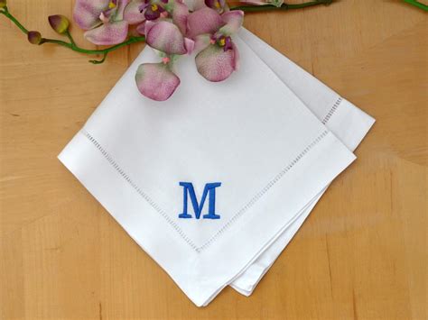 Set Of 4 Monogrammed Linen Dinner Napkins W 1 Initial Font R