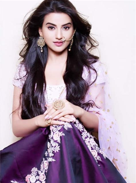 akshara singh  stunning  ethnic attire