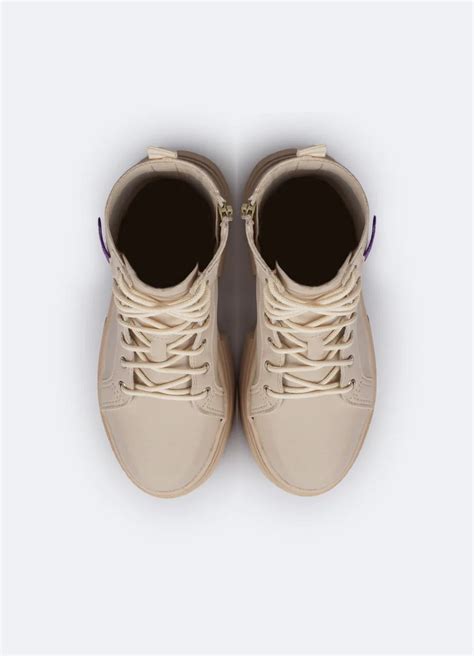 BOTA TWEENIE STORE NUDE Dellírios Kids Roupas Calçados Acessórios Moda Infantil e Teen