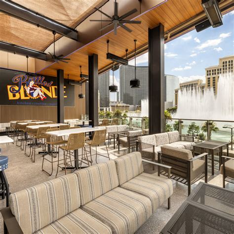 Bottled Blonde Rooftop Dining Bottle Service On The Las Vegas Strip