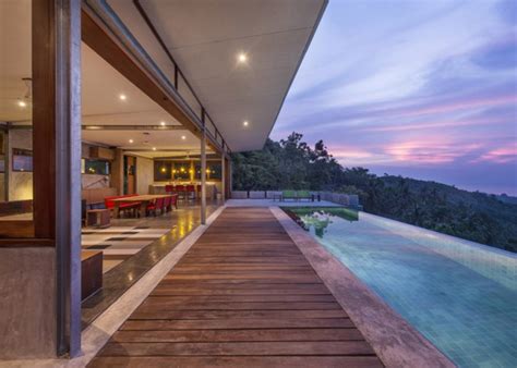 Marc Gerritsen S Naked House Exposes Its Insides To The Seafront