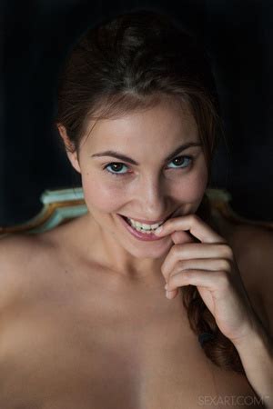 Brunette Beauty In Sexy Lingerie Strips To Show Juicy Ti XXX Dessert