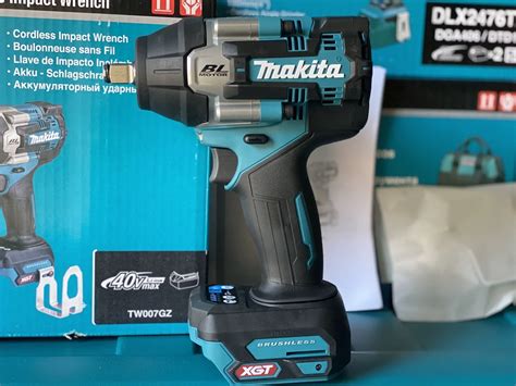 Makita Rechargeable Impact Wrench TW007GZ Square Drive 12 7mm 40Vmax