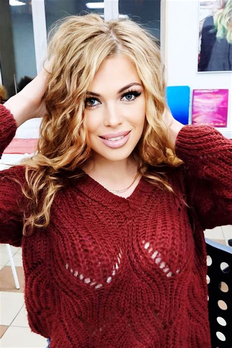 Beautiful Anastasia 41 Y O From Tashkent With Blonde Hair ID