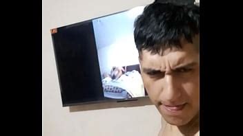 ME MASTURBO MIENTRAS VEO MIS PROPIOS VIDEOS PORNO XVIDEOS