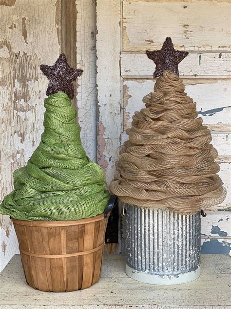 Diy Metal Hanger Tree The Shabby Tree
