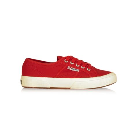 Superga 2750 Cotu Classic Pump In Red