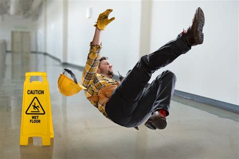 8 Common Causes Of Slip And Fall Accidents Including 15 Example Scenarios