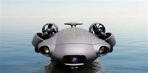 Дроны, применение, виды – воздушные, колесные, подводные.