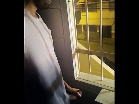 Haciéndome Una Paja Pública En La Ventana Hasta Venirme Camilo Brown XVIDEOS