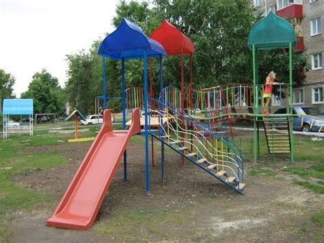 Элементы для детских площадок и аттракционов