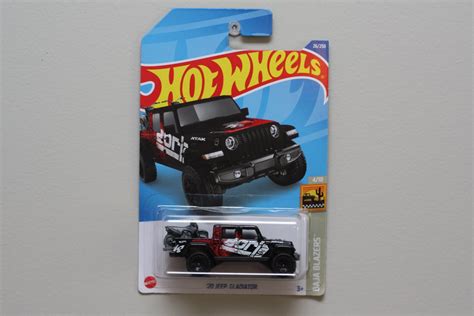 Hot Wheels Baja Blazers Jeep Gladiator Black