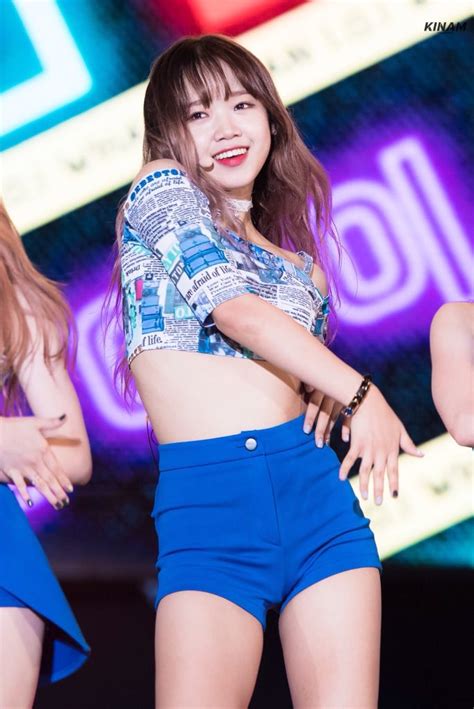 8 Hot Sexy Choi Yoo Jung Bikini Pics