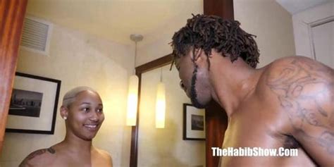 Chicagos Own Phat Booty Thick Ass Daphne Loves Sucking N Swallowing Bbc Tnaflix