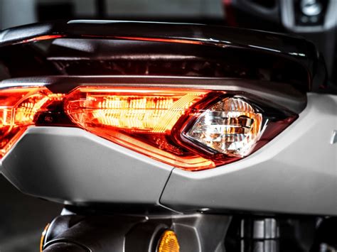 Tin xe máy hot Yamaha ra mắt tân binh xe côn tay cc đẹp hơn Honda Winner giá triệu đồng