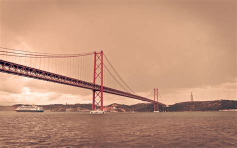 25 de Abril Bridge wallpaper | other | Wallpaper Better