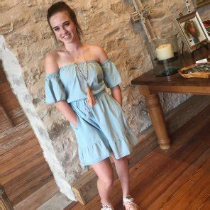 Modeling Clothes Porn Pic