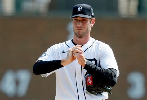 detroit drops seventh straight  astros macomb daily