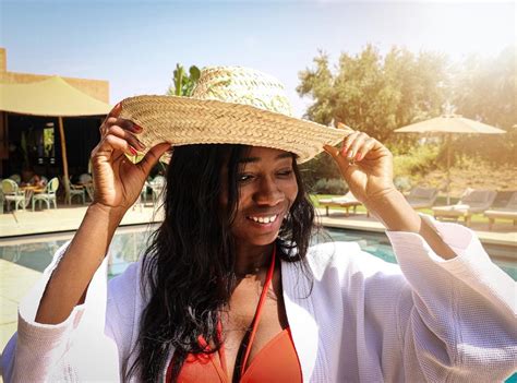 Pourquoi Opter Pour Un Bikini Africain Pour Se D Tendre Au Pays De Levis