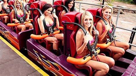 Girls Flashing On Rollercoaster Porn Sex Photos