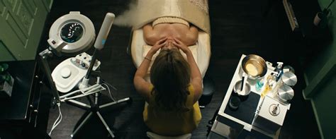 Nude Video Celebs Elizabeth Banks Sexy Skincare 2024