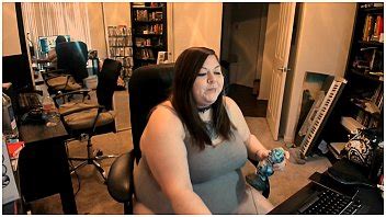 Afternoon Fuck With A Giant Dragon Dong XNXX