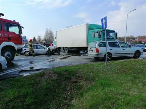 Wypadek W Gminie Jedlnia Letnisku Samoch D Osobowy Audi Zderzy Si Z