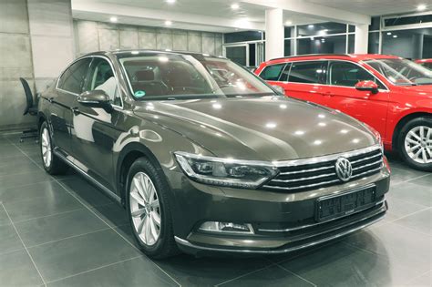 Volkswagen Passat B8 Lim Highline 2 0 TDI 140kW DSG Webasto Autodraft