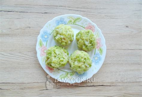 Куриные тефтели в молодой капусте — рецепт с фото пошагово