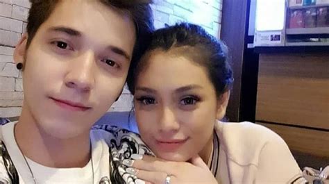 Dua Hari Resmi Cerai Dari Stefan William Celine Evangelista Sakit