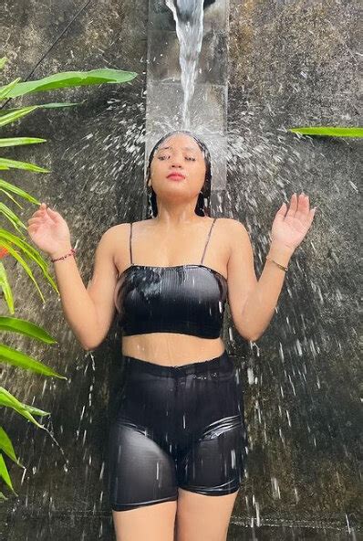 New Update Girl 284 Bandicam 2022 04 30 23 14 37 639 Porn Pic