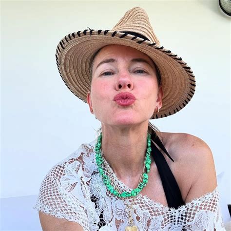 Why Does My Vagina Hurt 11 Possible Reasons For Pain Down There