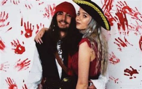 Hot Halloween Costumes For Couple Ignite The Spooktacular Chemistry ReenaSidhu