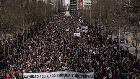 El Gobierno De Ayuso Carga Contra Los Cientos De Miles De Manifestantes