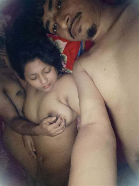 Indian Couple Having Threesome Cuckold Sex Indian Nude Girls