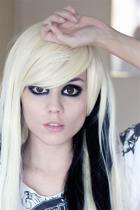 Dirty Blonde Emo
