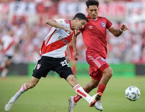 River Plate No Pudo Sostener La Ventaja E Igual Ante Argentinos