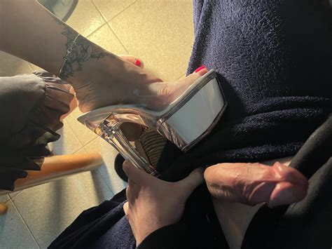 My Wife Sexy Feet 24 Nude Pics XHamster