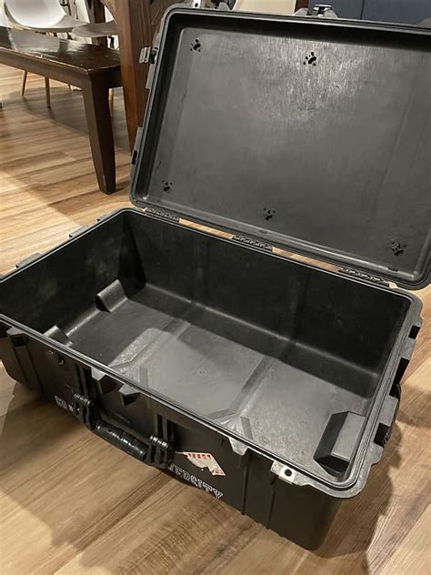 Pelican 1650 Protector Case Black Reverb