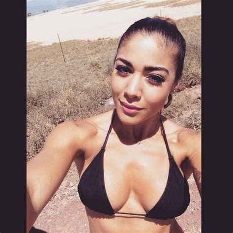 Naked Erika Fernandez Added 07 19 2016 By Pepelepu