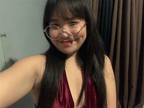 Sexy Non Milf Filipino Escort In Manila