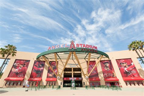 Take Batting Practice at Angel Stadium of Anaheim | SheBuysTravel