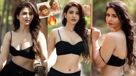 Hot Sexy Priyanka Jawalkar Bikini Pics