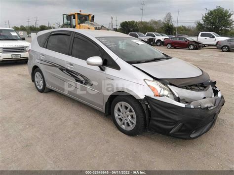 Jtdzn3eu5c3144331 Toyota Prius 2012 From Canada Plc Auction