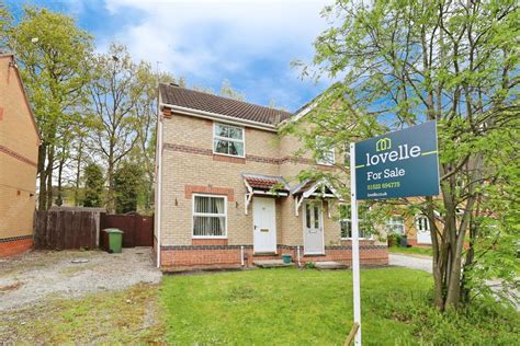 Baker Crescent Lincoln Ln6 2 Bed Semi Detached House £170 000